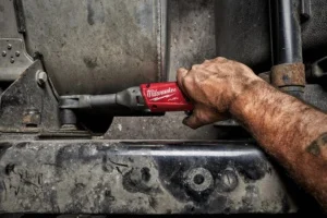 Гайкокрут кутовий акумуляторний Milwaukee M12 FIR38LR-0 (4933471500)