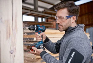 Дриль-шуруповерт ударний Bosch GSB 18V-90 C (06019K6104)