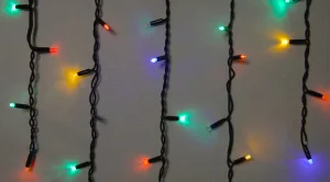 Фото гирлянда наружная delux icicle 75led ip44 en мультицветная 2x0.7м (90012955)