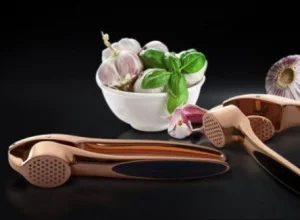 Часникодавка Berlinger Haus Black Rose (1502-BH)