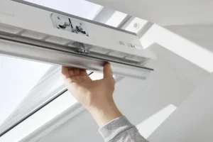 Вікно мансардне VELUX GLU FK08 0051 66x140см дерево в поліуретані