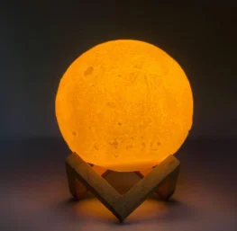 Фото светильник настольный uft magic 3d moon lamp (uftmoonlamp11)