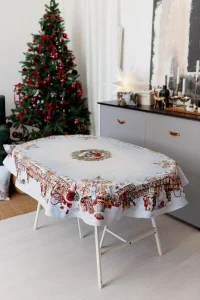 Скатертина гобеленова Прованс Carousel овальна 135х180см (041793)