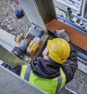 Гайковерт ударний акумуляторний DeWalt DCF897N