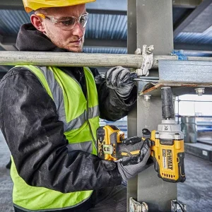 Гайковерт ударний акумуляторний DeWalt DCF894NT