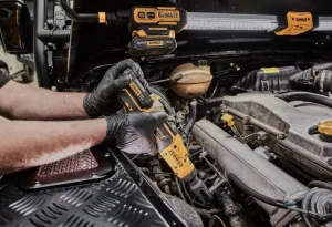 Гайкокрут кутовий DeWALT DCF504N