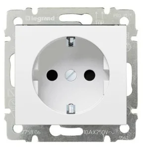 Розетка Legrand Valena Classic Schuko 16А 250В білий (774222)