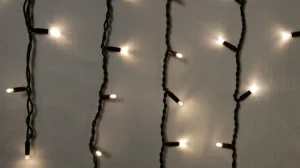 Гірлянда зовнішня Delux Icicle 75LED IP44 EN теплий білий 2x0.7м (90012960)