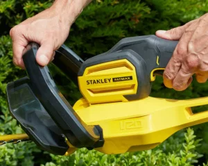 Кущоріз акумуляторний Stanley FatMax SFMCPH845M1