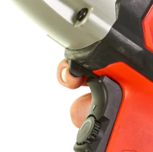 Гайкокрут Milwaukee IPWE 400 R (4933451524)