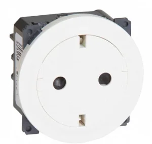 Розетка Legrand Schuko 16А 250В АС PE білий (67166)