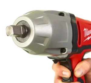 Гайкокрут Milwaukee IPWE 400 R (4933451524)