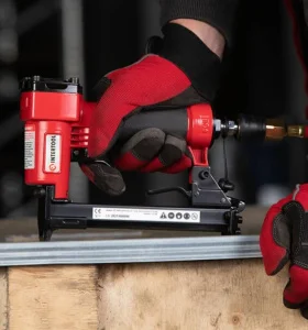 Степлер пневматичний Intertool PT-1610 для скоби 12,8x16мм