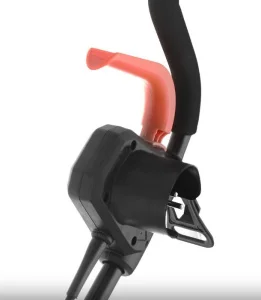 Аэратор-скарификатор Makita UV3200