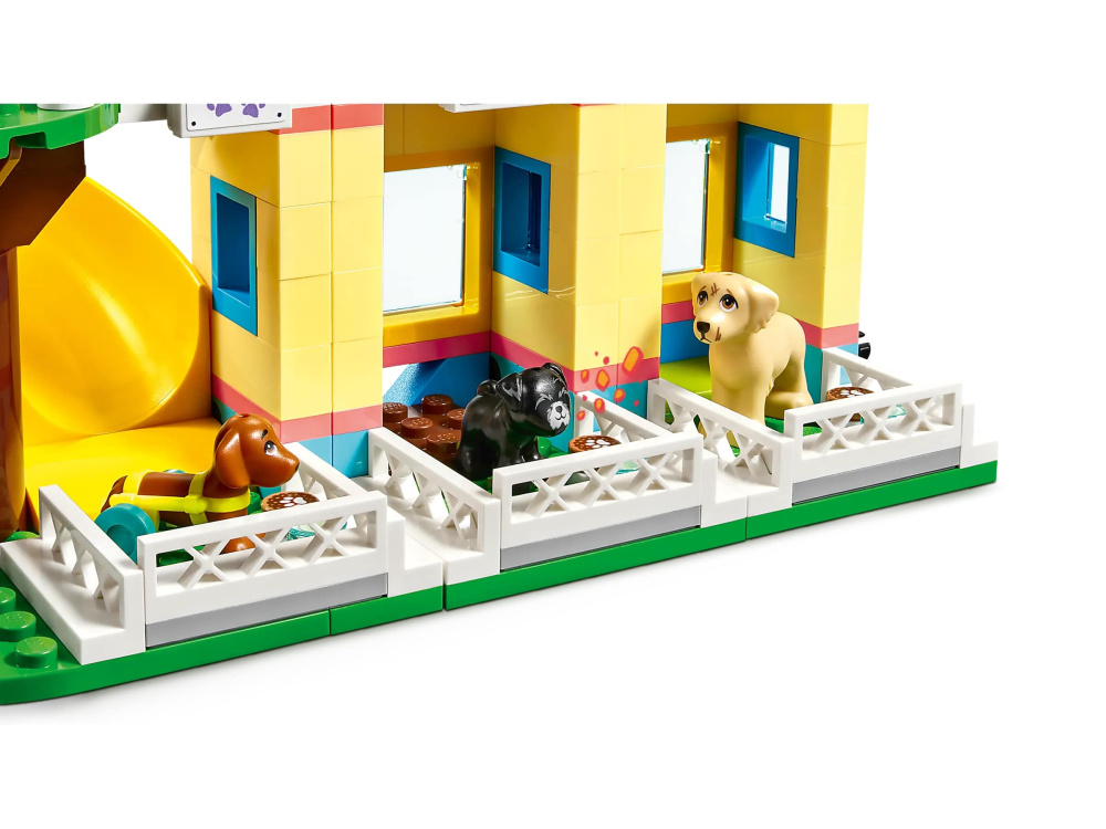  Lego Friends     617  (41727)