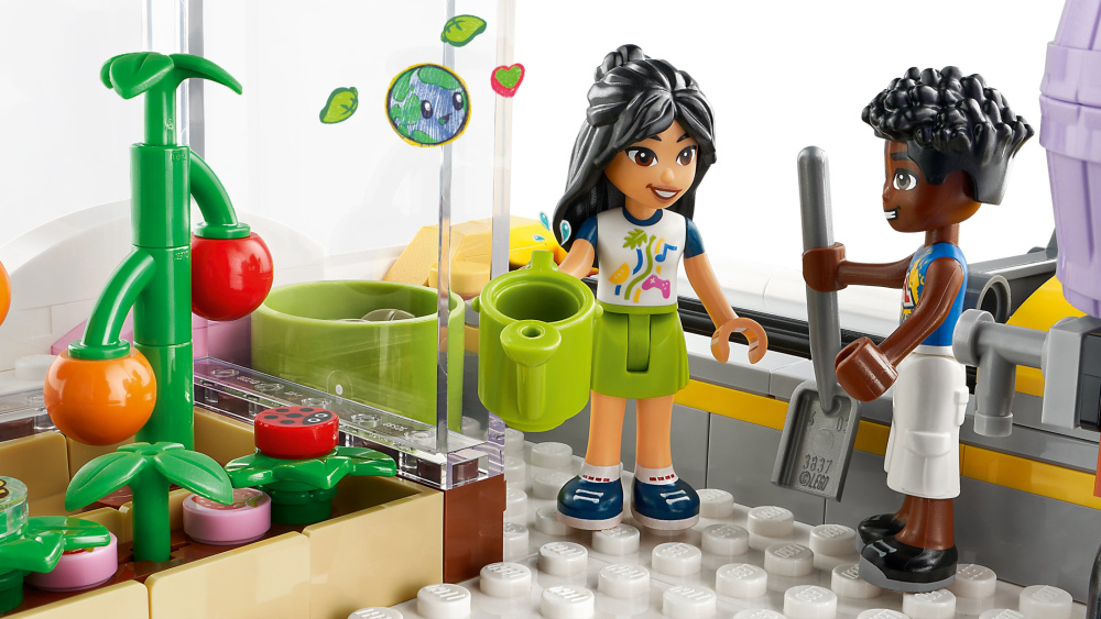  Lego Friends -ѳ.   1513  (41748)